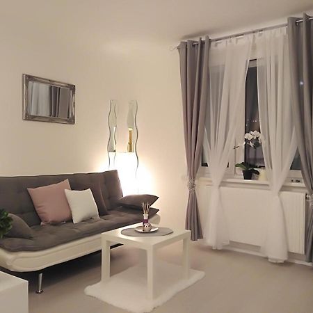 Anastasia-Apartment & Garage Viyana Dış mekan fotoğraf